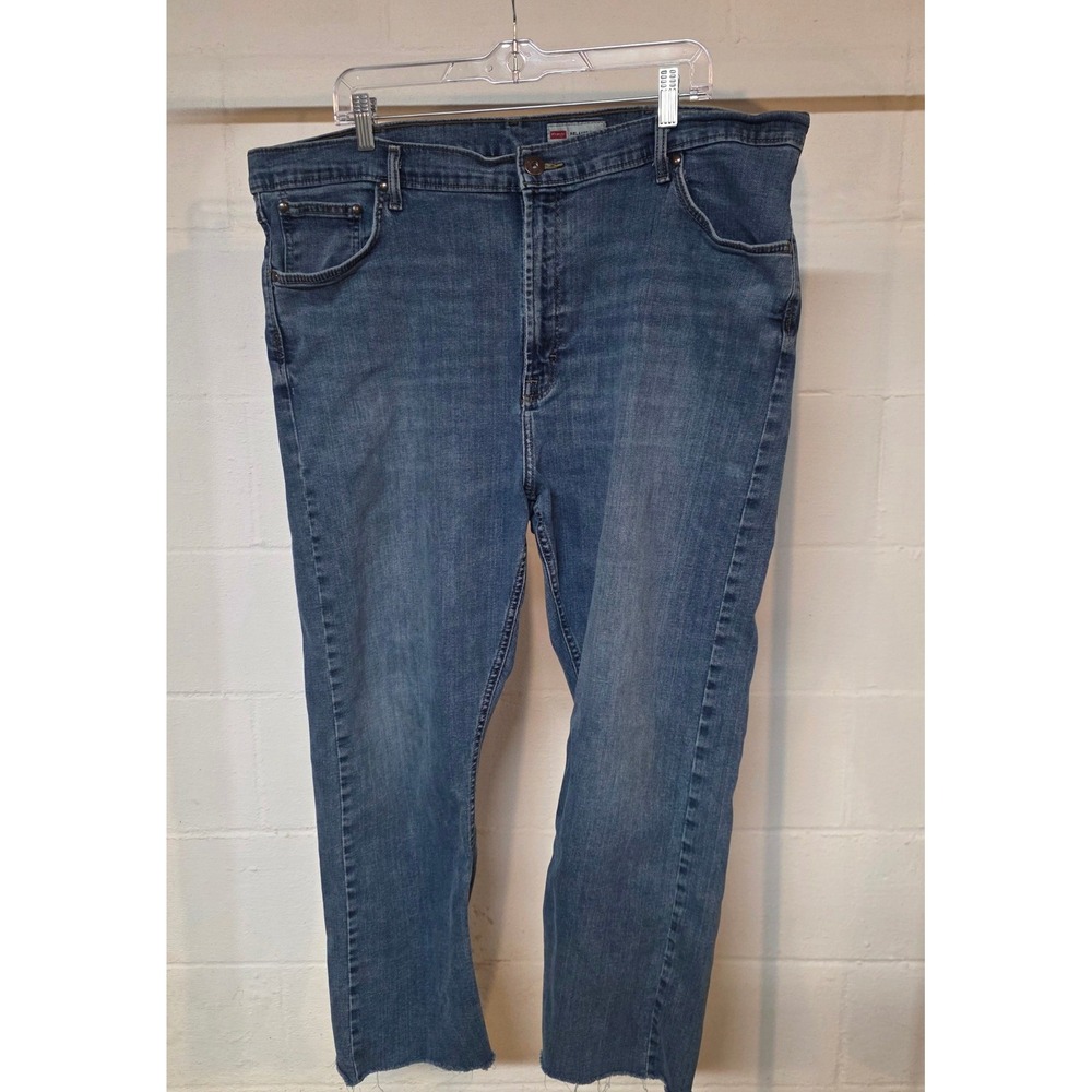 Wrangler Relaxed Boot Jeans Medium Wash Raw Hem Denim Women 20S